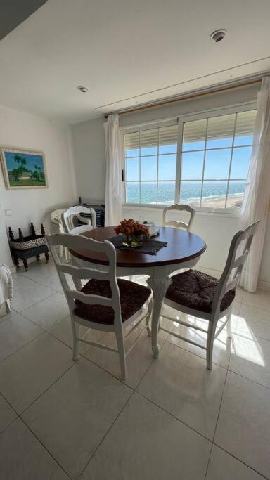 Apartamento Con Acceso Directo A La Playa Apartment บาเลนเซีย ภายนอก รูปภาพ