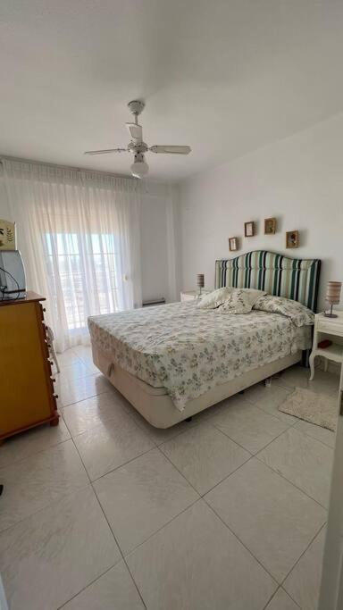 Apartamento Con Acceso Directo A La Playa Apartment บาเลนเซีย ภายนอก รูปภาพ